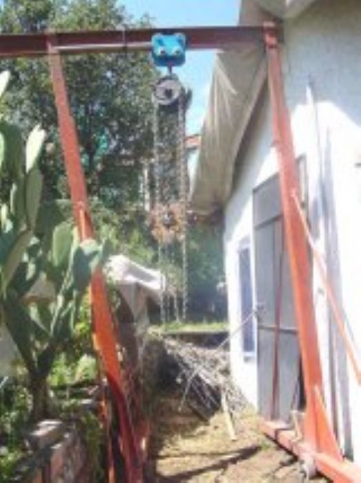 PLUMA CON GARRUCHA